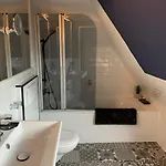 Hotel Boutique Sarah 4*
