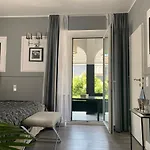 Boutique Sarah 4* Dusseldorf
