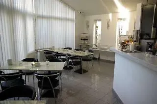 Boutique Sarah Hotel 4*