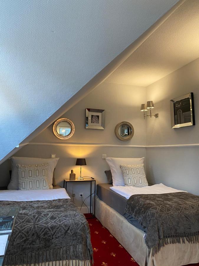 Boutique Sarah Hotel 4*
