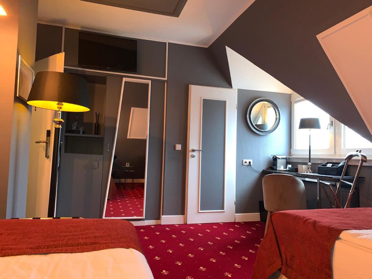 Boutique Sarah Hotel 4*